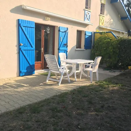 Park Village Ocelandes بيت للعطل *